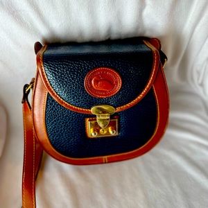 Vintage Dooney & Burke Saddle Bag